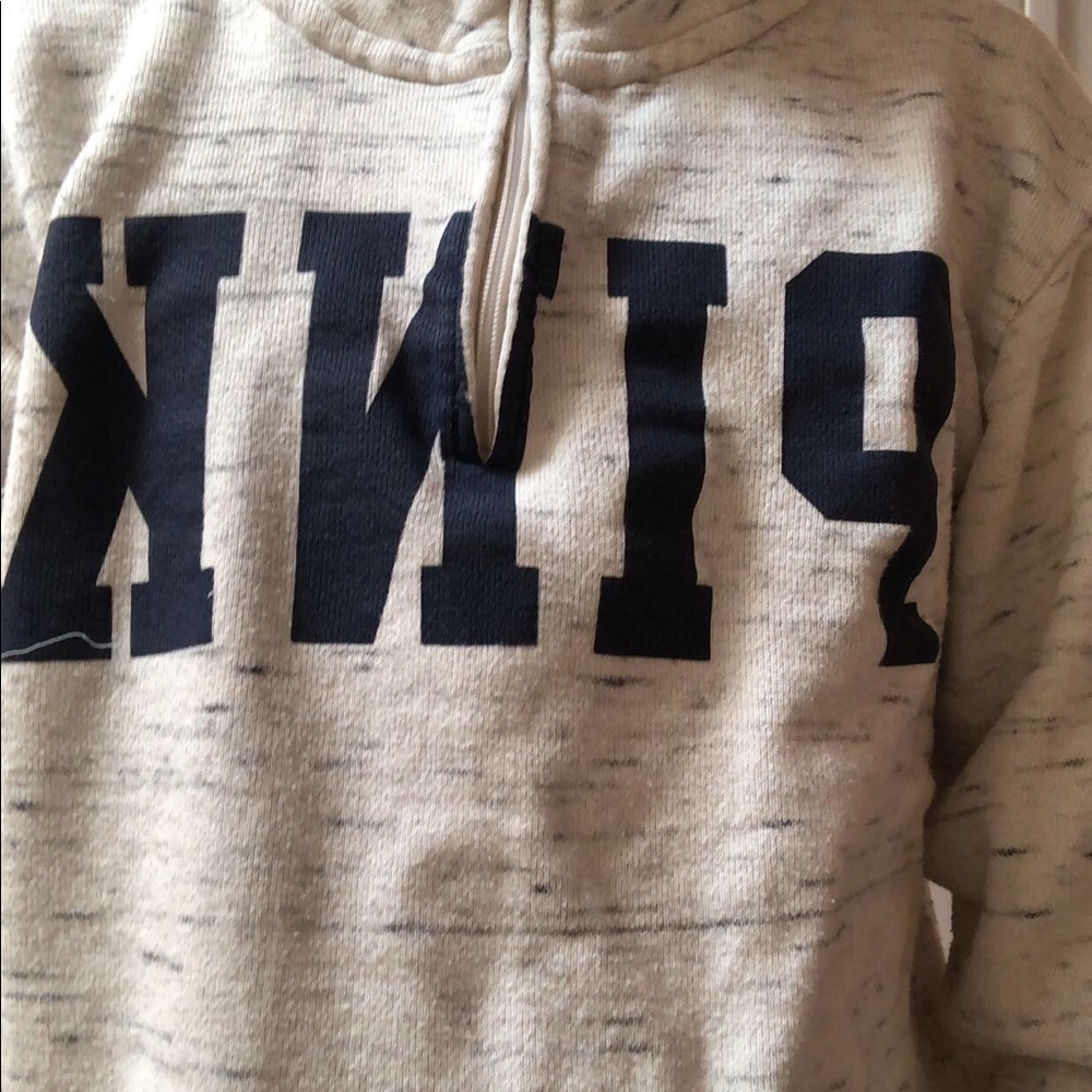 VICTORIA’S SECRET QUARTER ZIP SWEATER